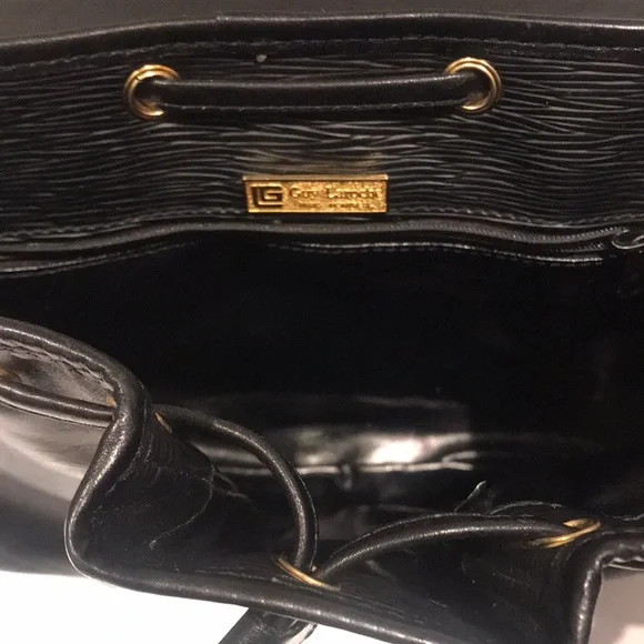 Guy Laroche leather purse - Picture 4 of 6